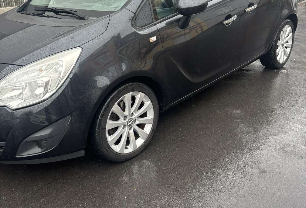 Opel 1.7 CDTi boîte automatique