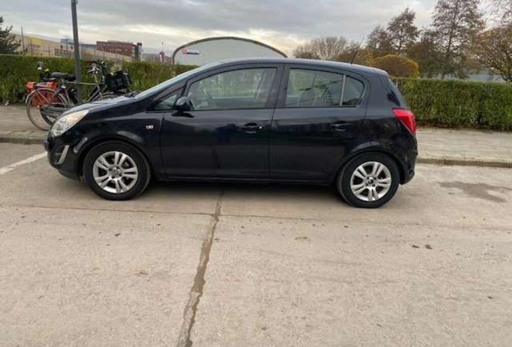 Opel Corsa 1.2 16V ecoFLEX Easytronic Active