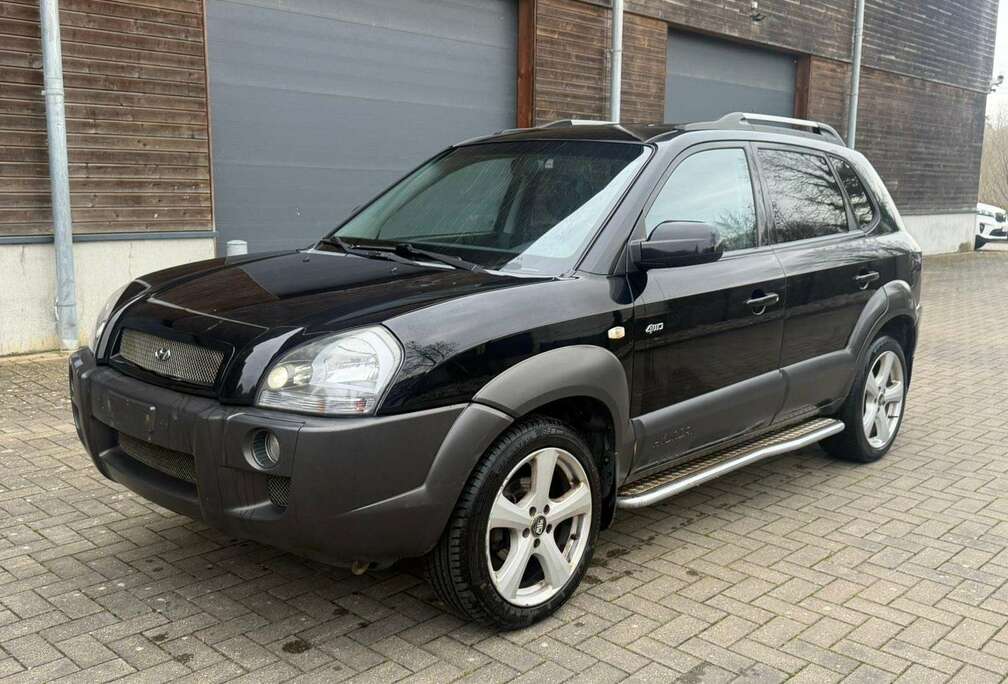 Hyundai 2.7 V6 4WD Champion AUTOMATIC POUR EXPORT