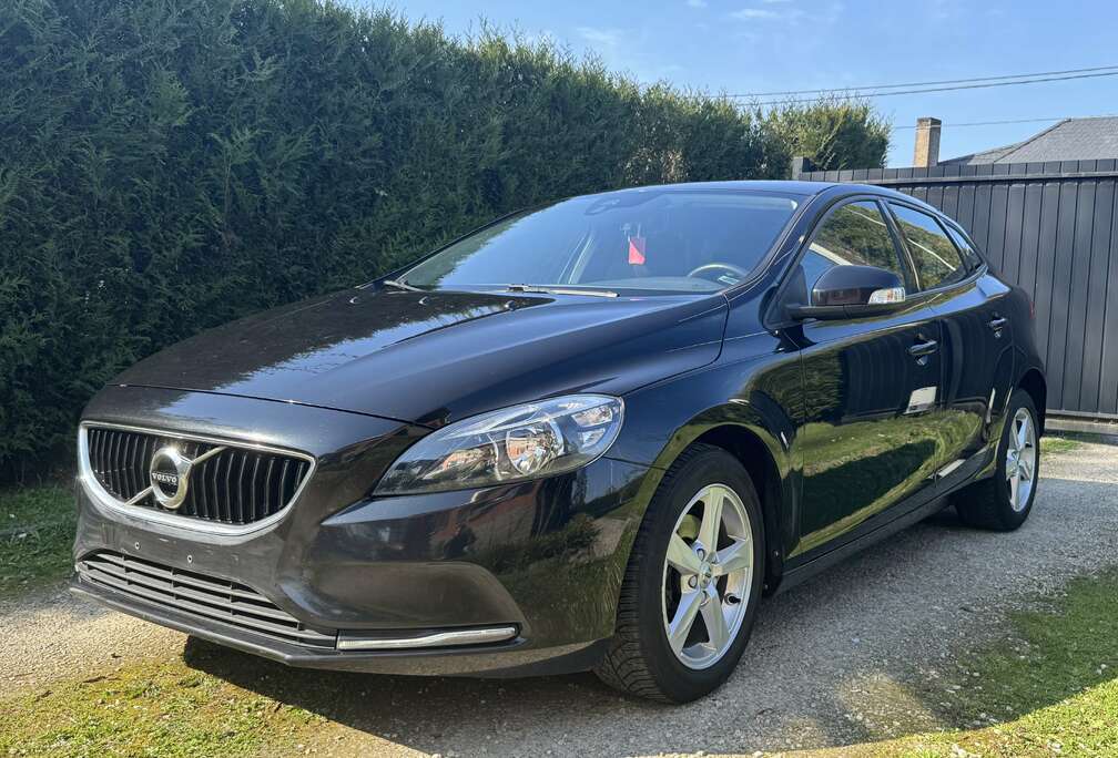 Volvo 2.0D Momentum+++2018+++Euro 6b+++