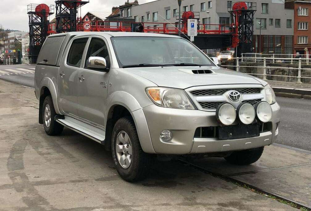 Toyota DOUBLE CABINE FULL OPTION EXCELLENT ETATT