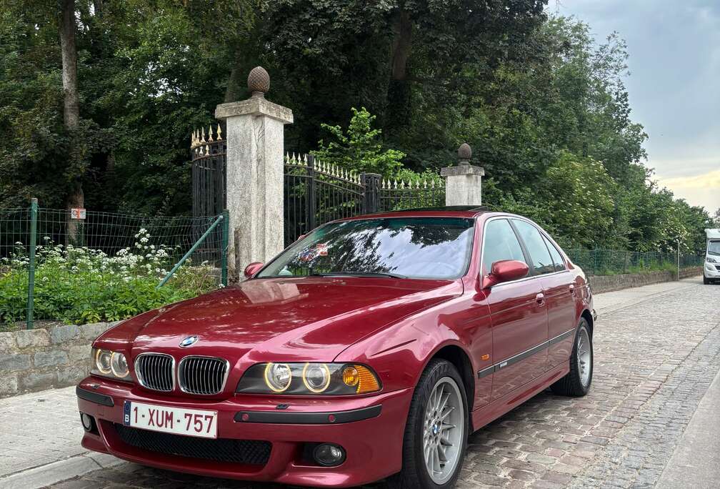 BMW 520iA
