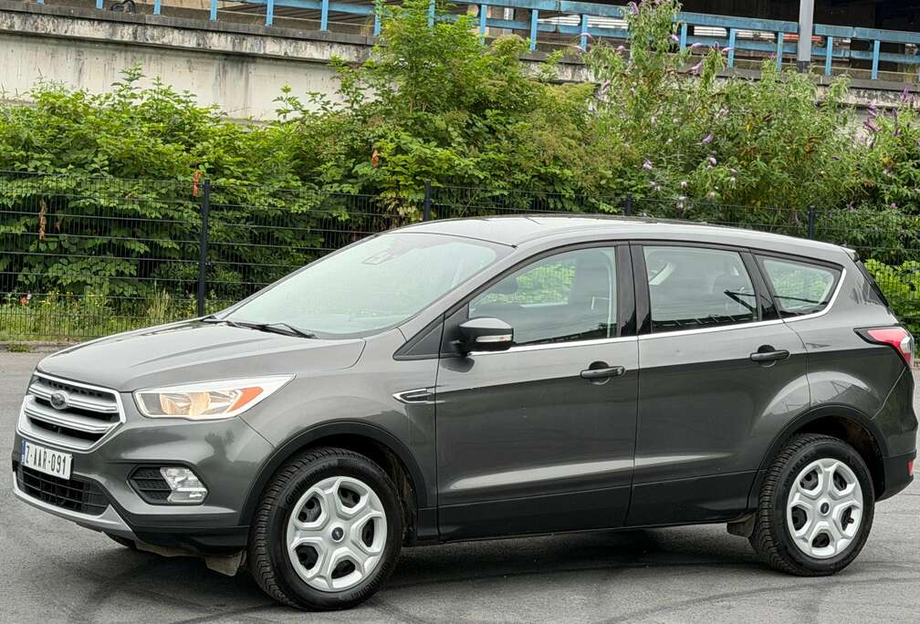 Ford Kuga 1.5 EcoBoost FWD Business Class