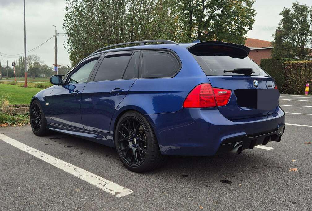 BMW 335i Touring Aut.