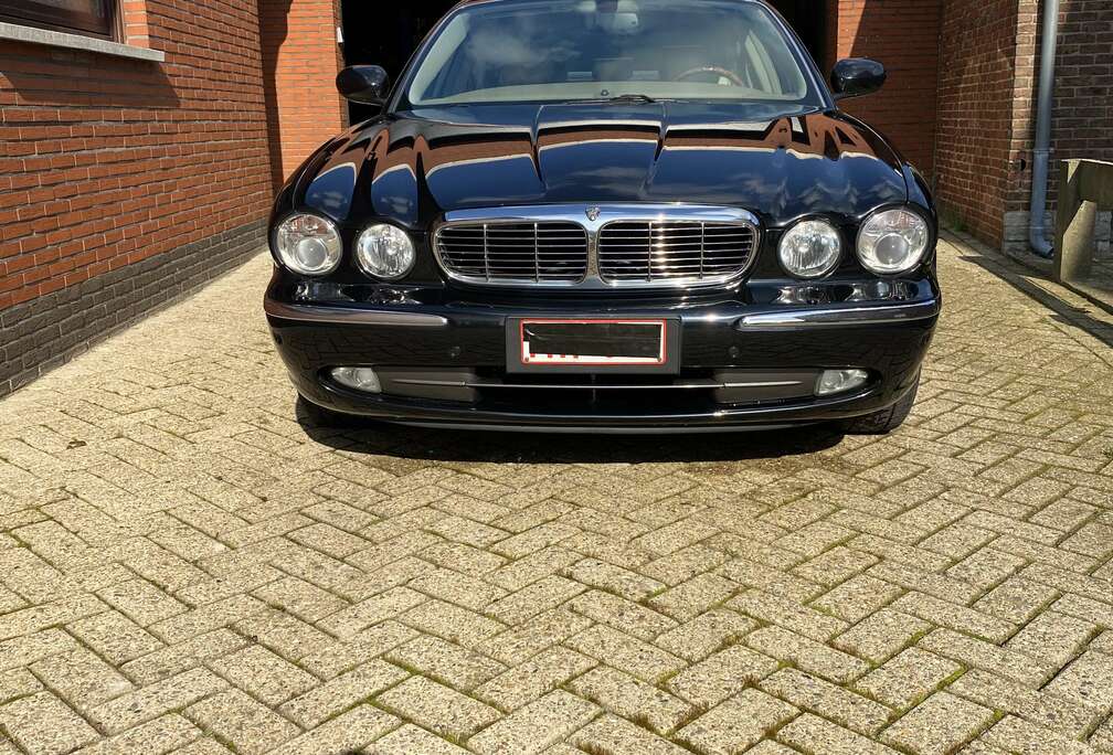Jaguar 3.0i V6 24v Executive