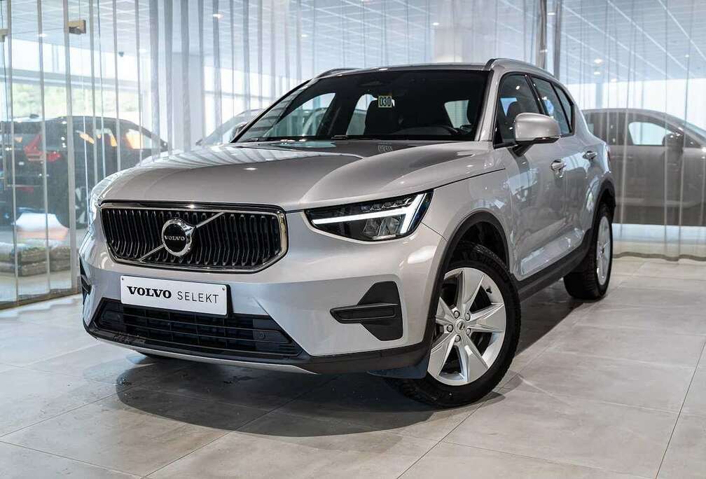 Volvo Core, B3 Mild Hybrid, Essence