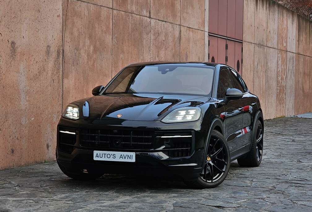 Porsche Coupé E-Hybrid 3.0 Turbo V6 Lightweightpack