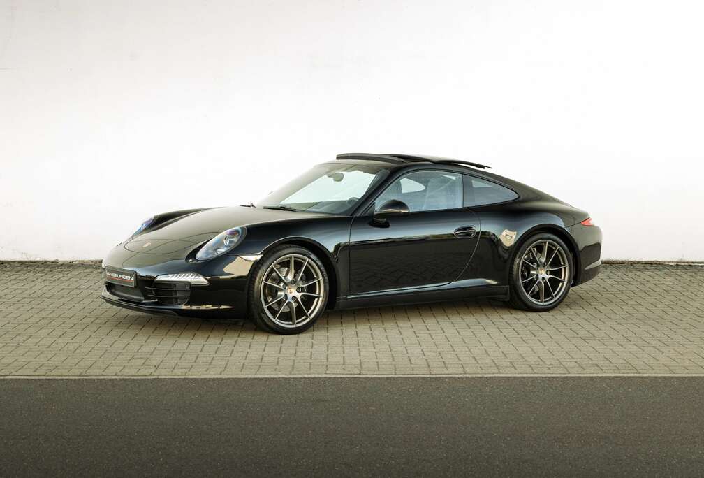 Porsche 911 Carrera PDK