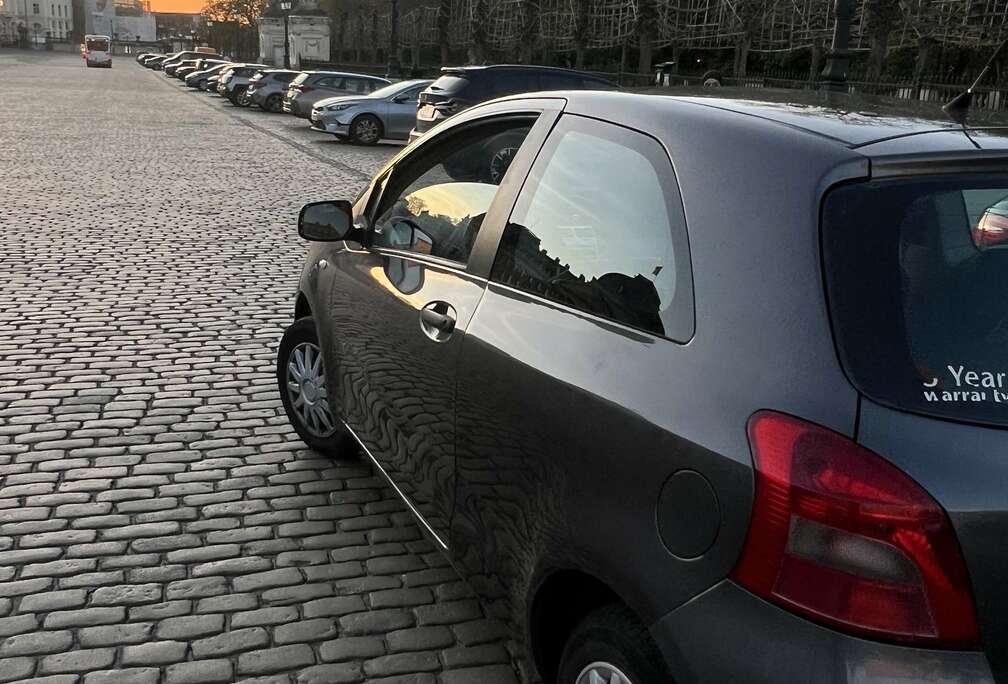 Toyota 1.0 - 69 VVT-i Création