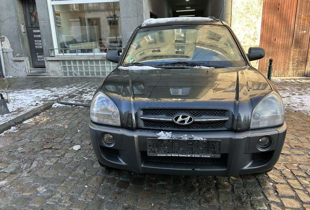 Hyundai 2.0 Essence Full option Pour L’exportation