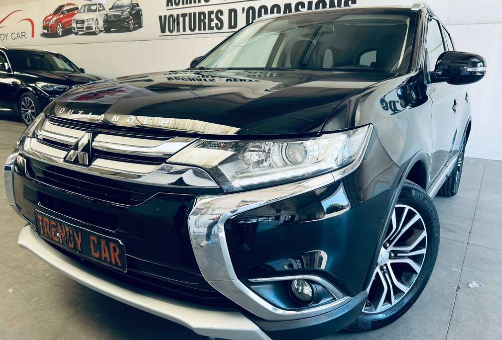 Mitsubishi 2.2 DI-D 4WD Edition+7PL+GPS+AIRCO+CAMERA+CARNET+CARPASS