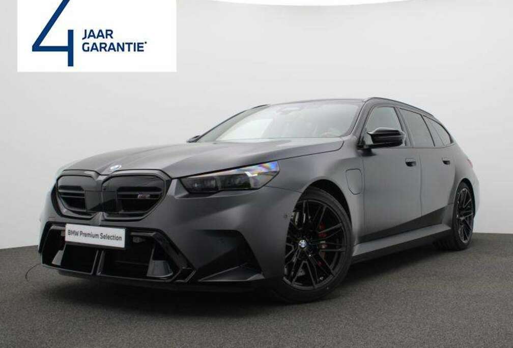 BMW FROZEN DEEP GREY - BOWERS & WI