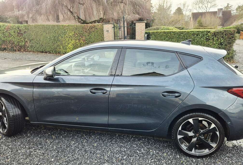 Leon 1.5 eTSI MHEV Business  Edition DSG