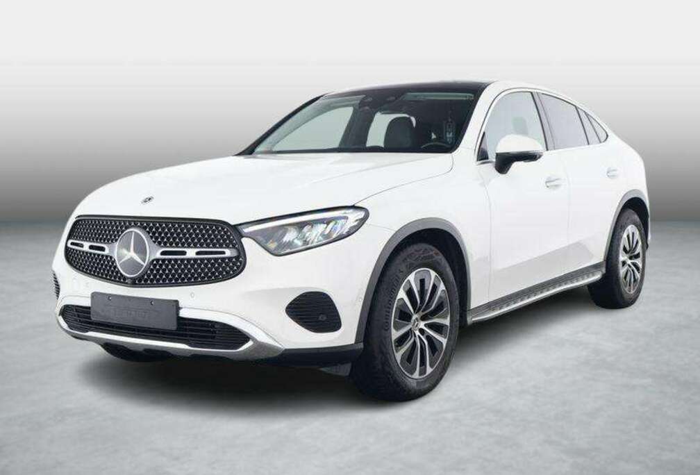 Mercedes-Benz 4MATIC Coupé Luxury Line | Panoramisch Dak | Trekh