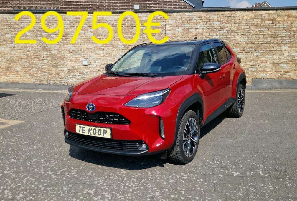 Toyota Hybrid 1.5 VVT-i Elegant