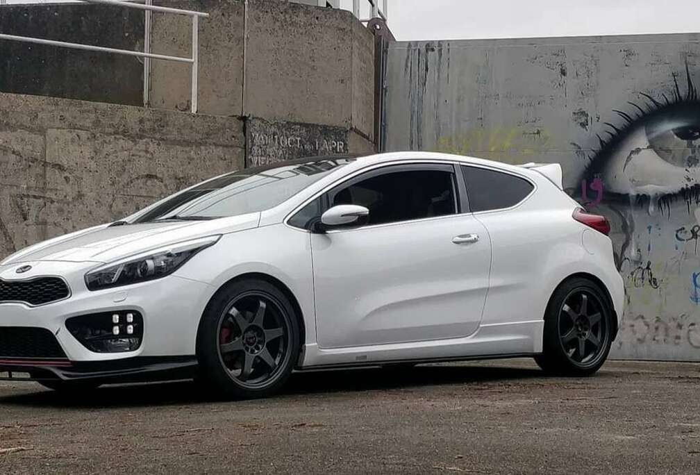 Kia pro Ceed 1.6 T-GDI GT-Track