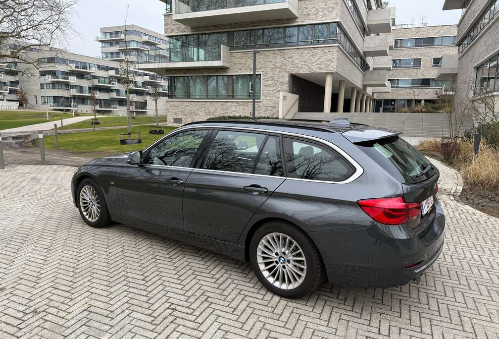 BMW 318d Touring Aut. Luxury Line