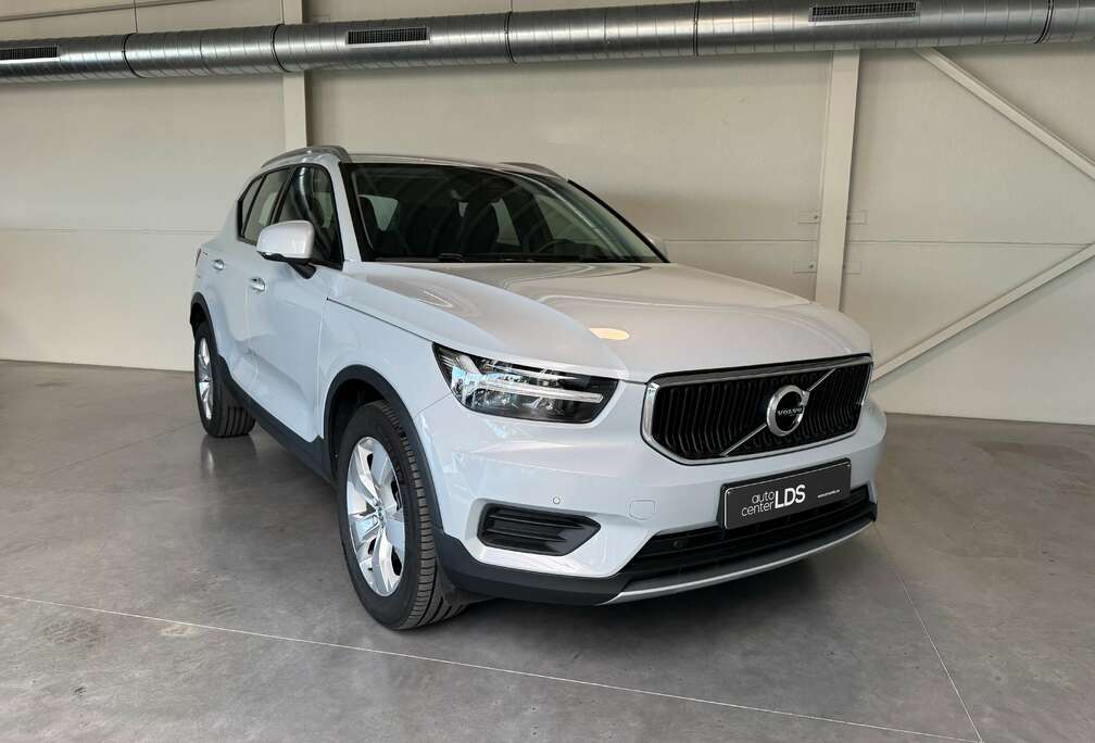 Volvo XC40 1.5 T2 Momentum Pro Automaat - leder - camera