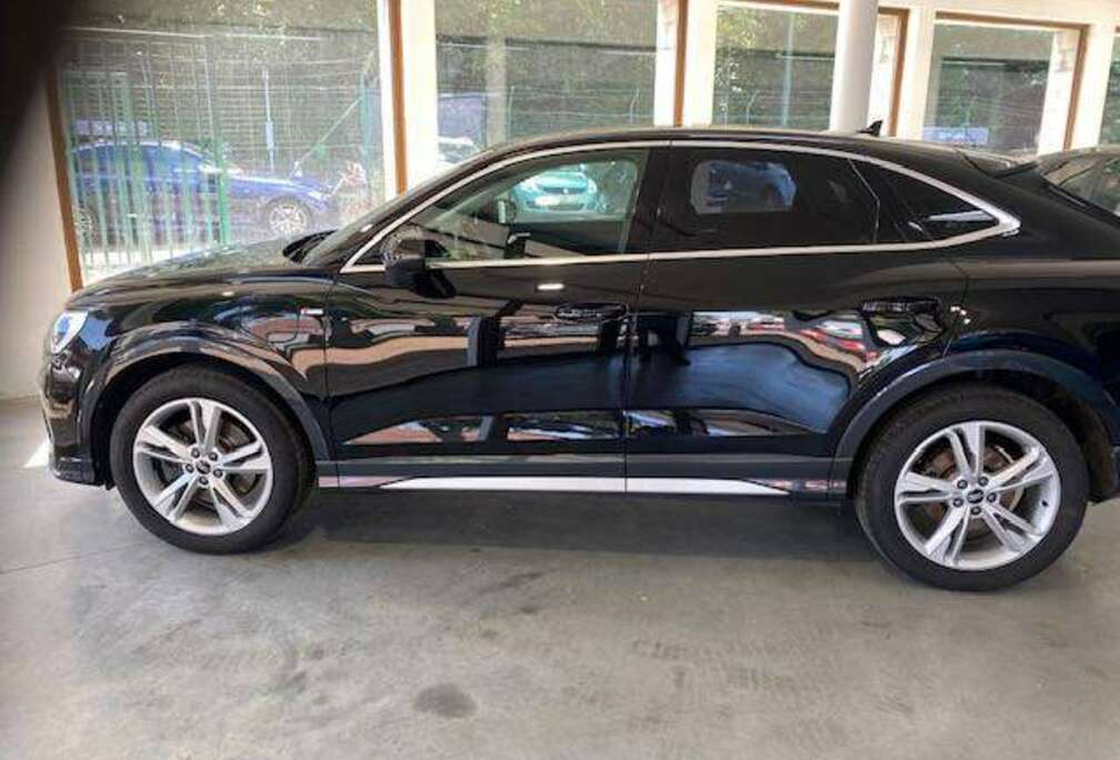 Audi Q3 Sportback PHEV 45 TFSIe S line S tronic (180 kW)