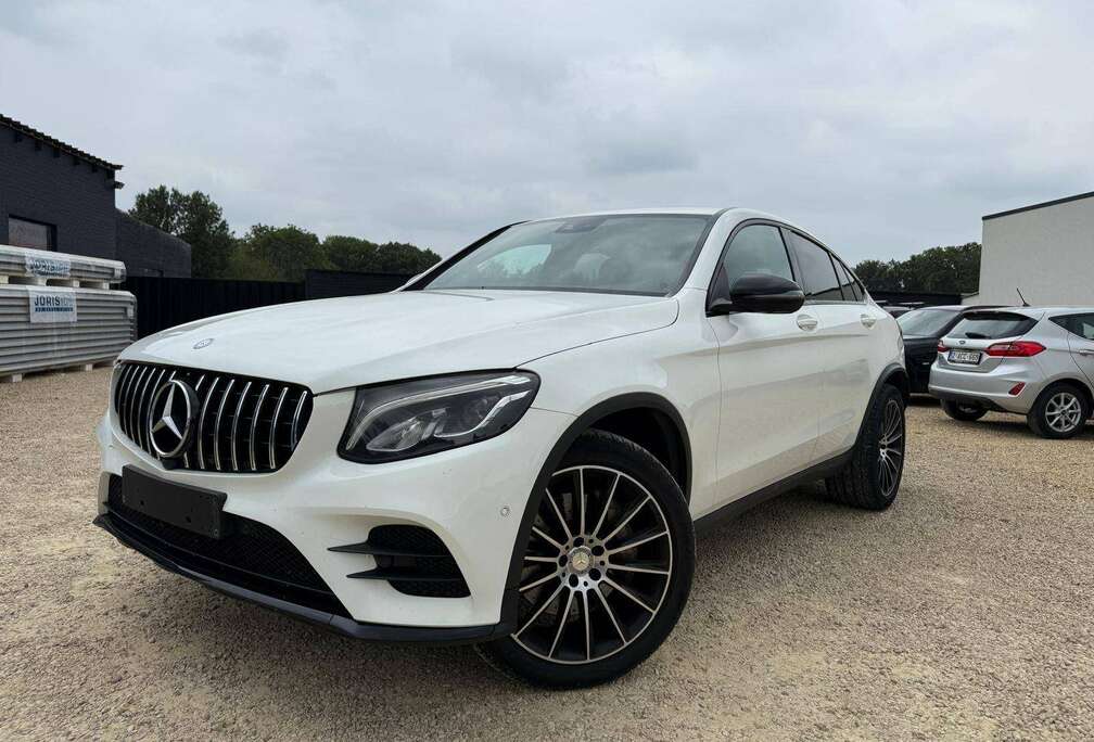 Mercedes-Benz 220D COUPÉ * 4 MATIC * BOITE AUTO * PACK AMG