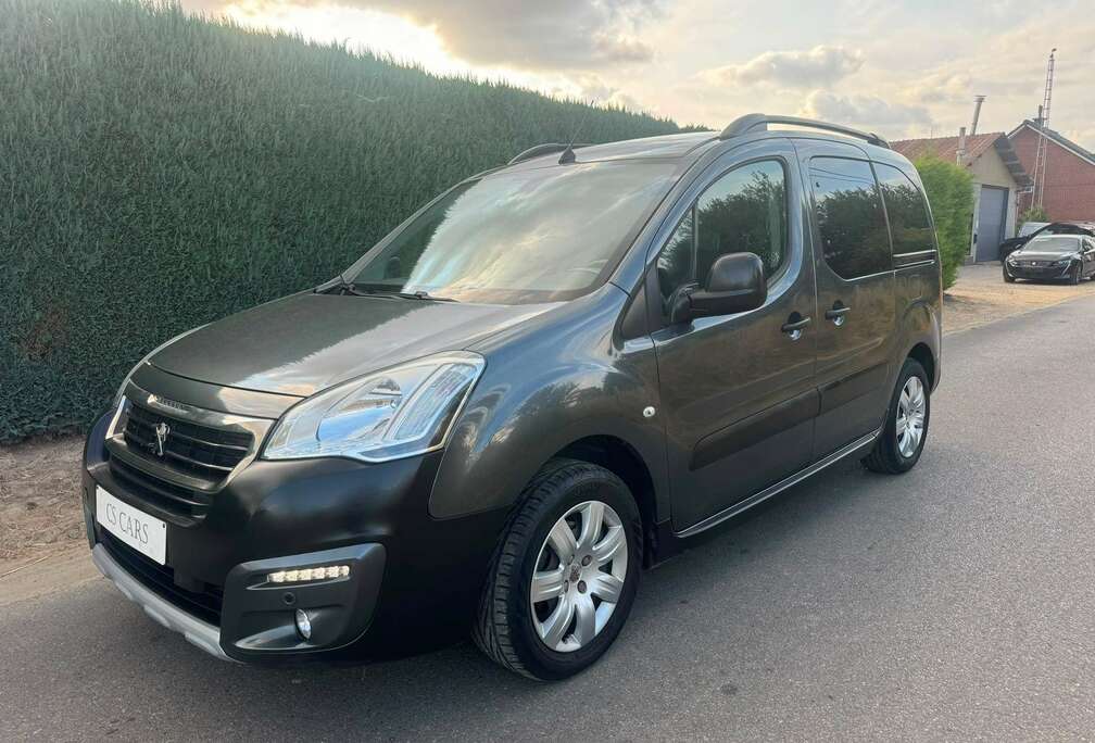 Peugeot Tepee Outdoor 1.2 Turbo Benzine Garantie Camera