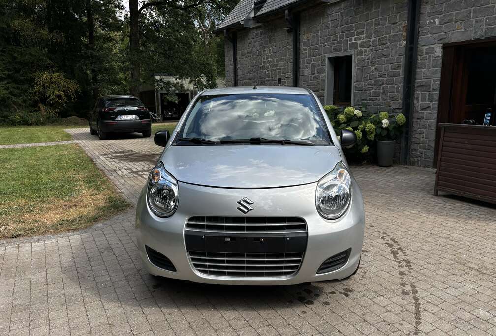 Suzuki 1.0i GLX