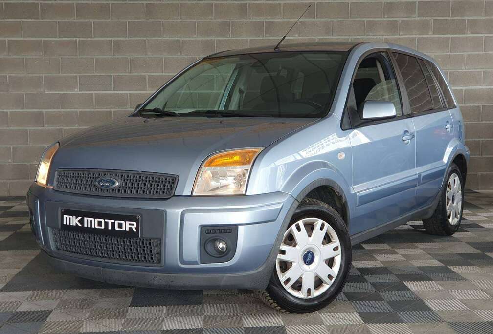 Ford 1.4 ESSENCE 80CV - AIRCO - 5 PORTES