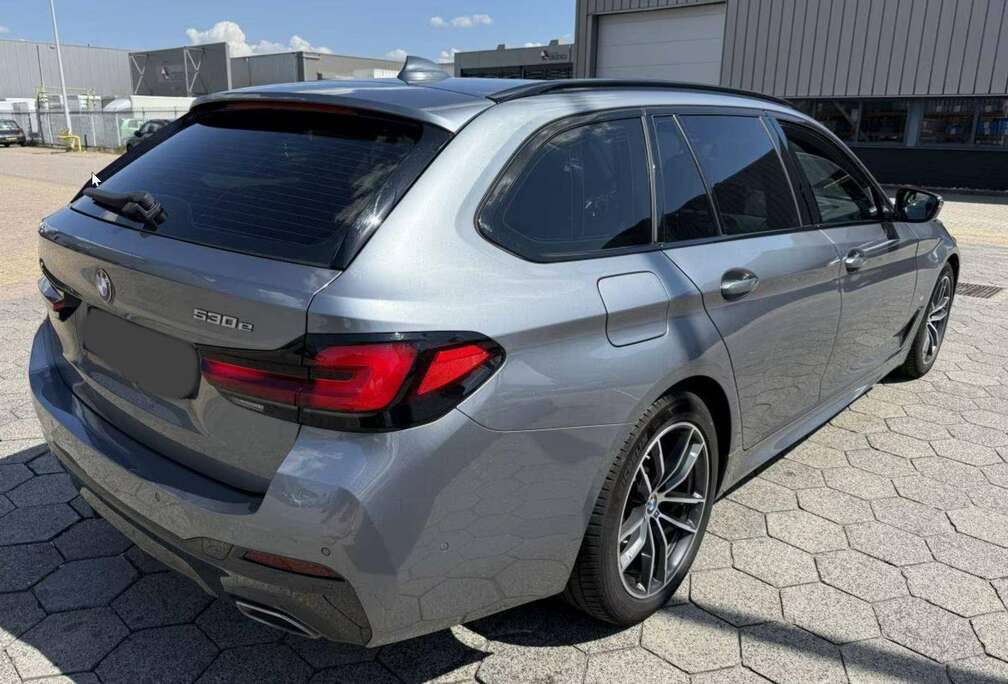 BMW e M-Sport HUD PANO LASER Leder Trekhaak Memory HiFi WiFi Hybride