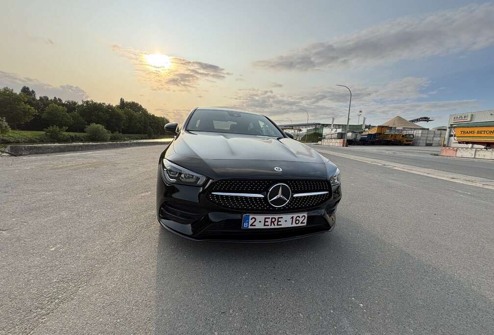 Mercedes-Benz d Shooting Brake 8G-DCT AMG Line