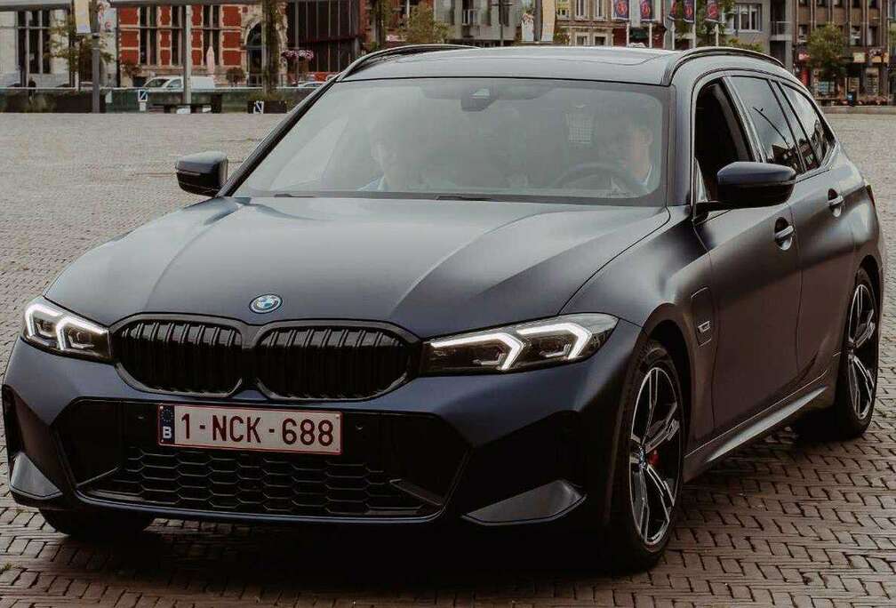 BMW 330e Touring Aut.