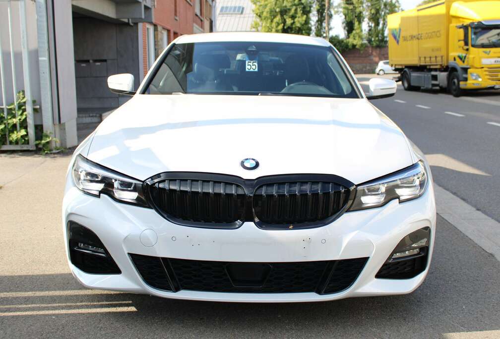 BMW 330iAS OPF (EU6AP) // 29752 € + TVA 21% //