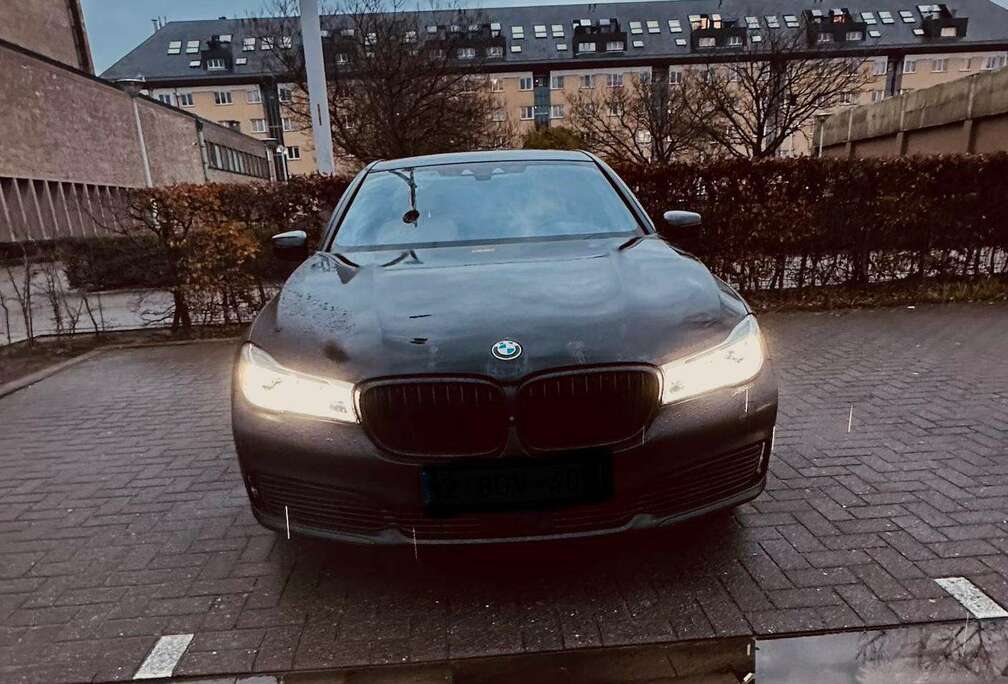 BMW 740e iPerformance