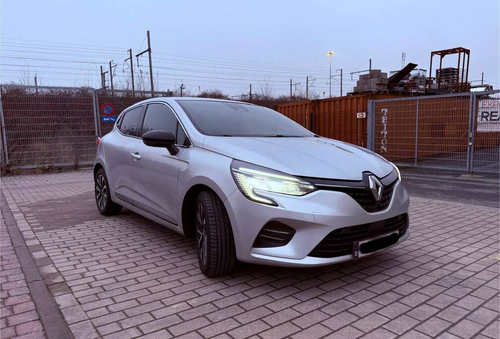 Renault 1.5 Blue dCi Intens