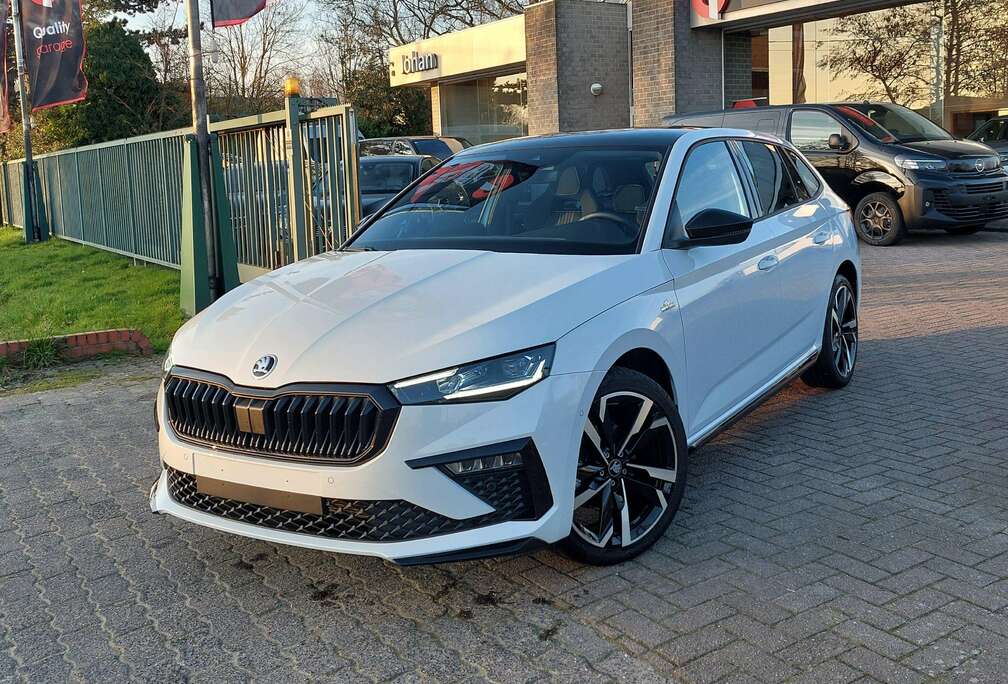 Skoda Scala 1.5 TSI Monte Carlo Pano dak