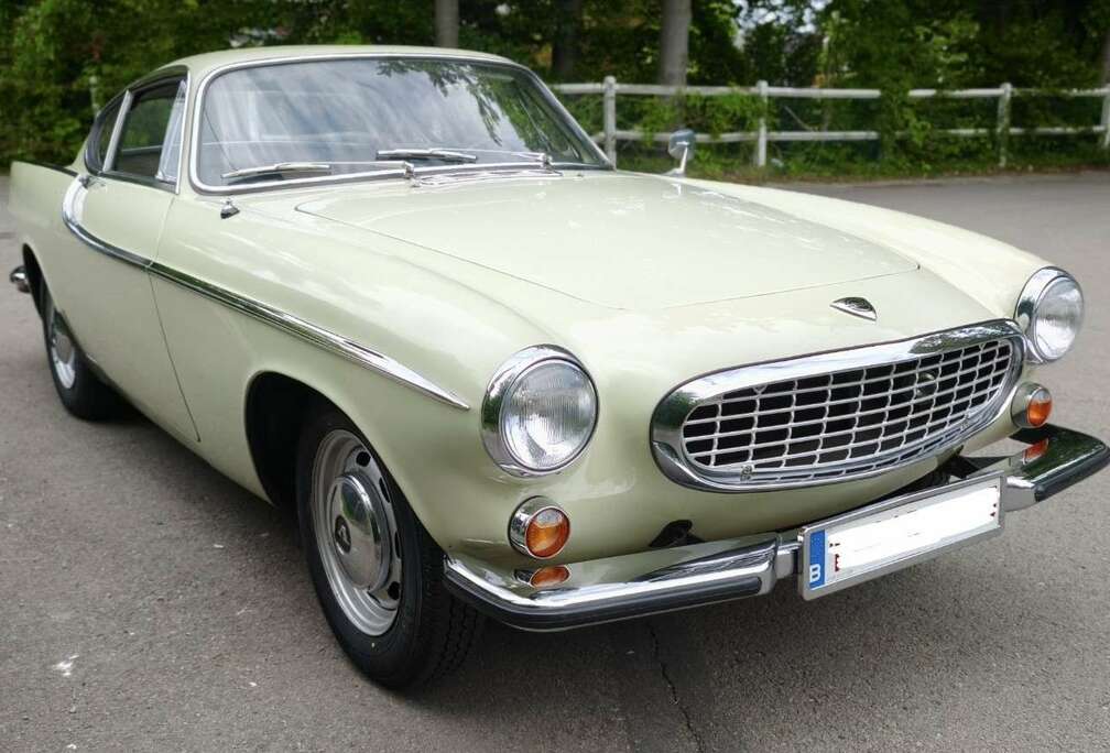Volvo P1800S Belge