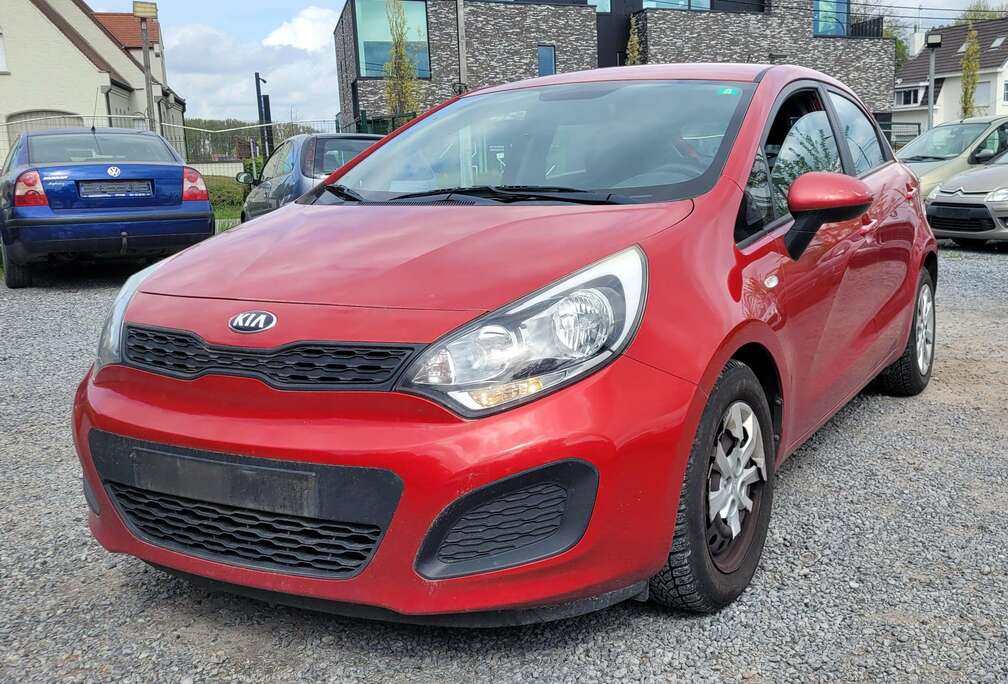 Kia 1.2i AIRCO OHBOEK 2014