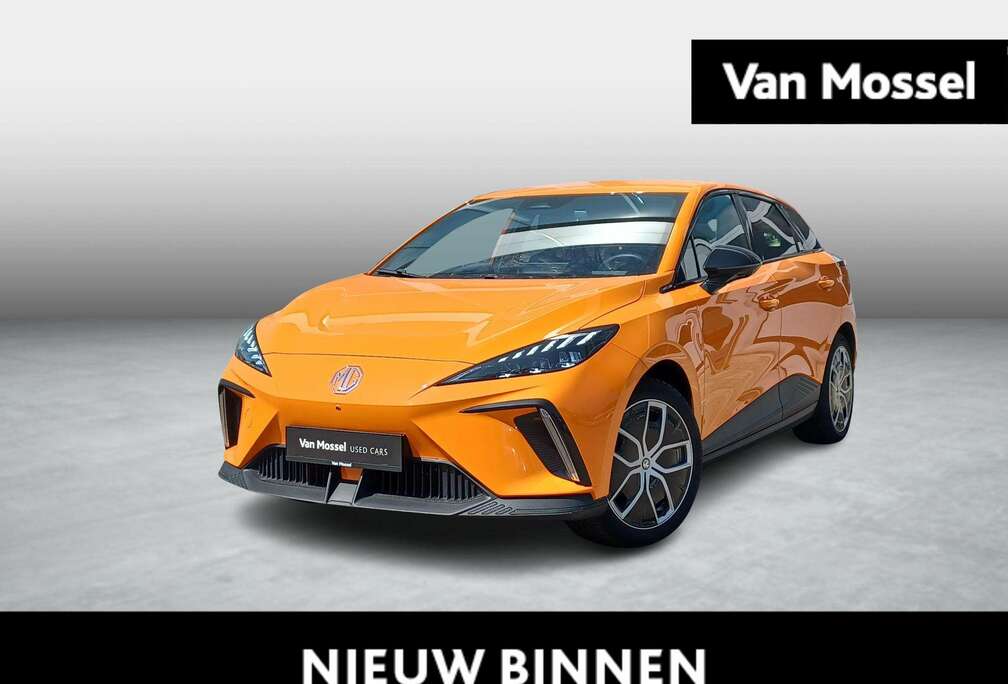 MG 64 kWh Luxury