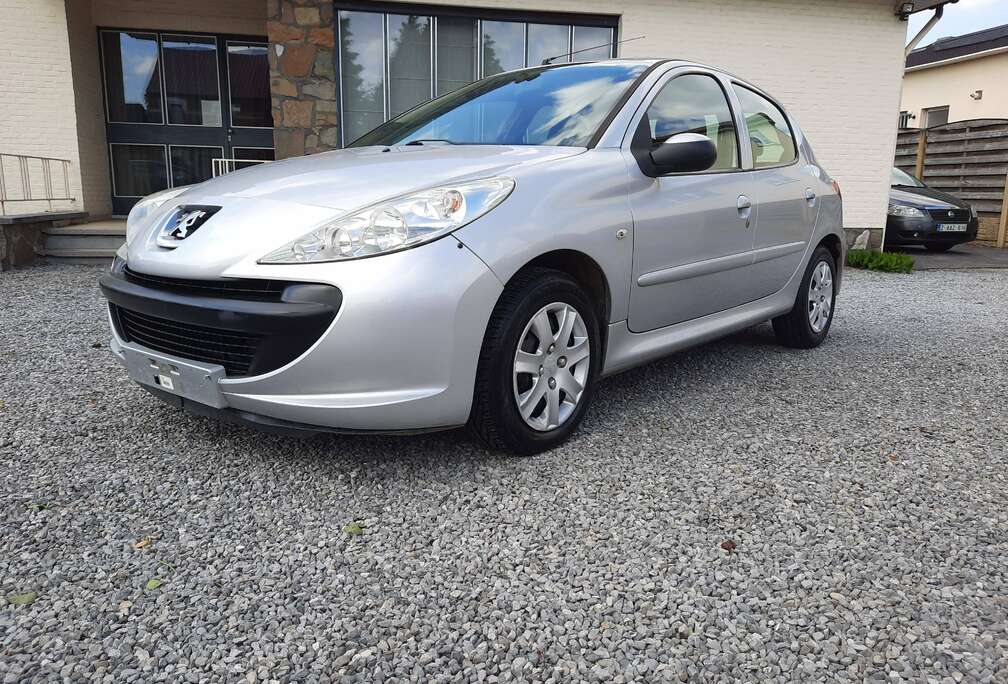 Peugeot 206  1.4 HDi Trendy