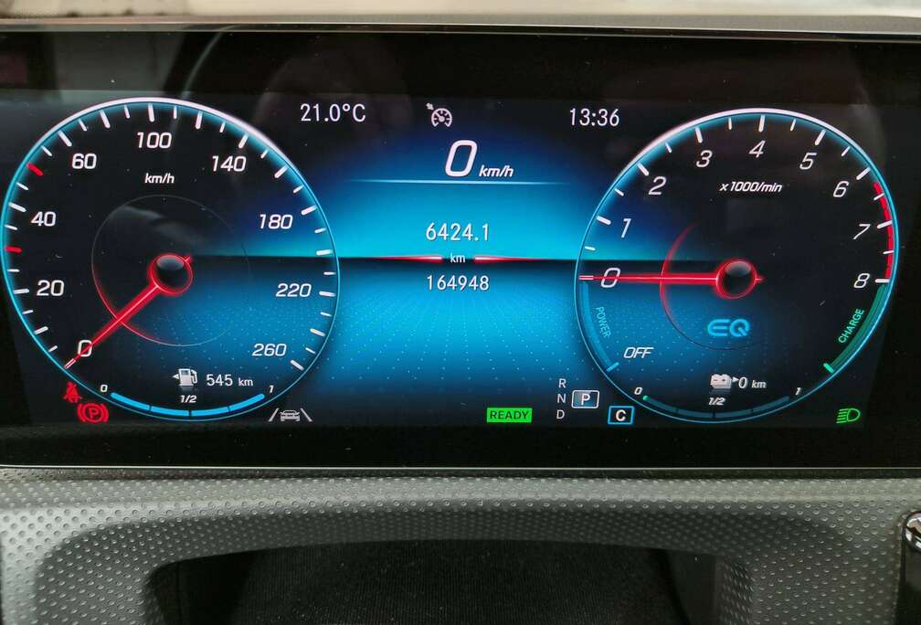 Mercedes-Benz CLA 250 e PHEV