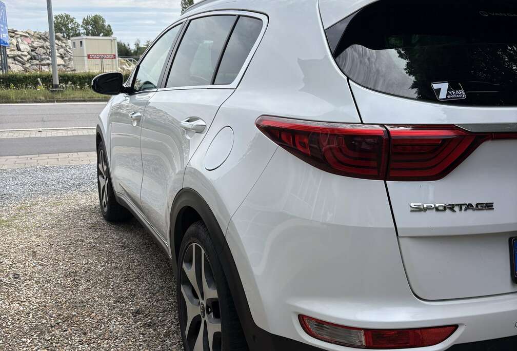 Kia 1.7 CRDI 2WD ISG Aut. GT Line