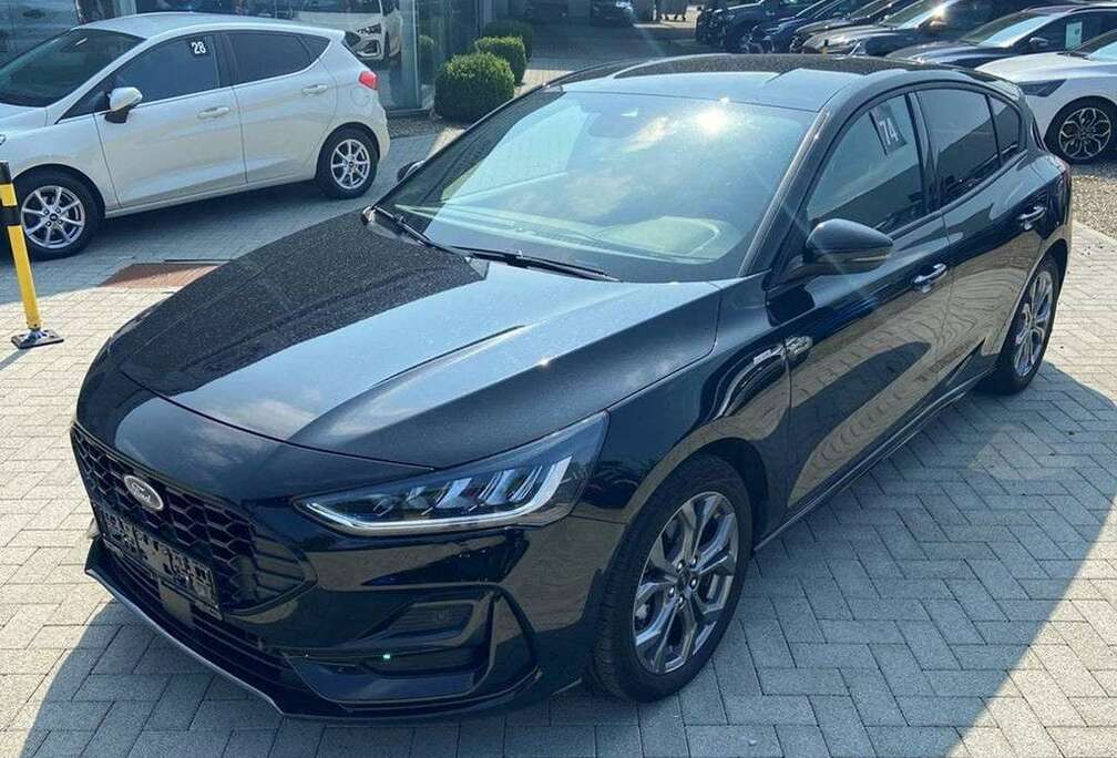 Ford ST line 1.0 125 pk met winterpack / 1 jaar garant