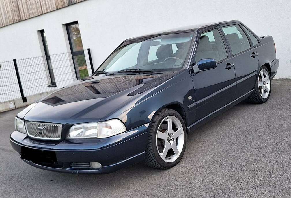 Volvo T5 R