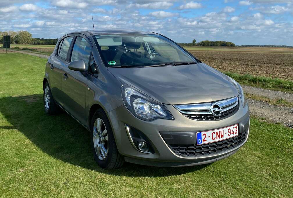 Opel Corsa 1.2i Enjoy