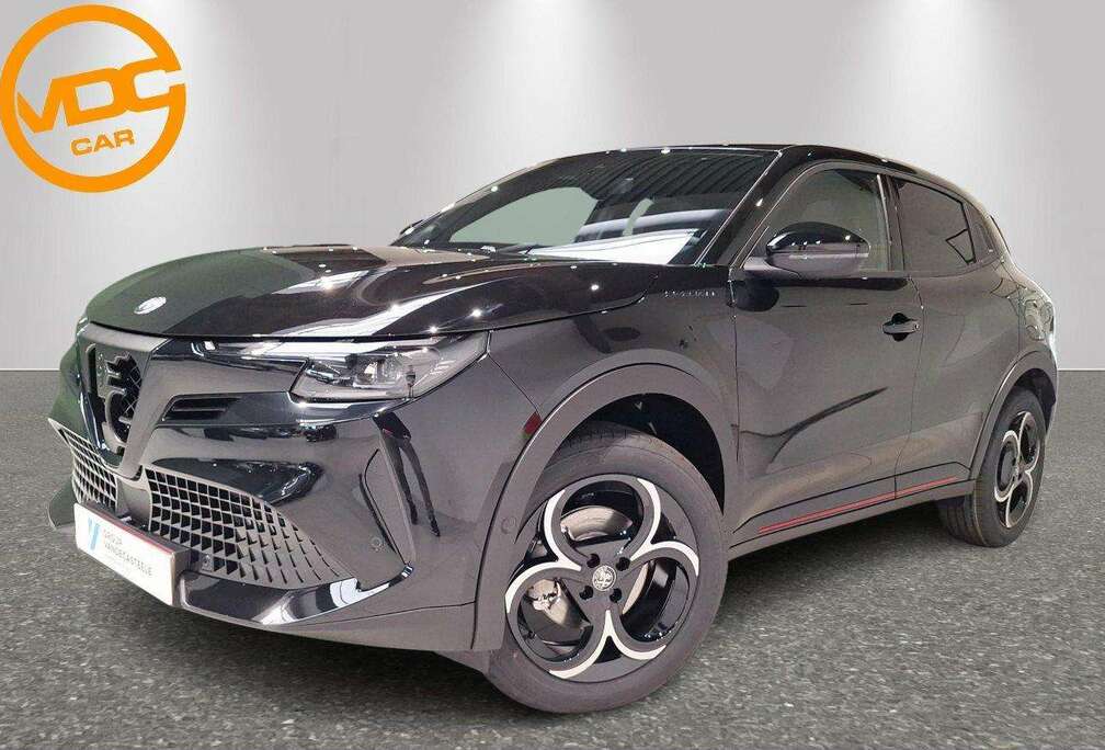 Alfa Romeo Ibrida Speciale 1.2 Hybrid 145 Edct6