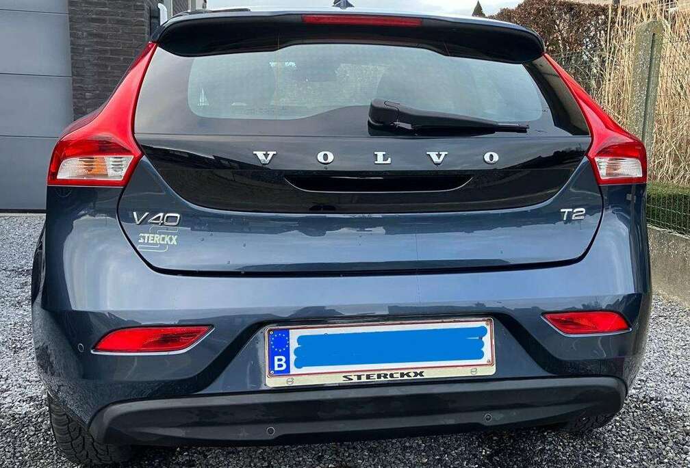 Volvo V40 2.0 T2