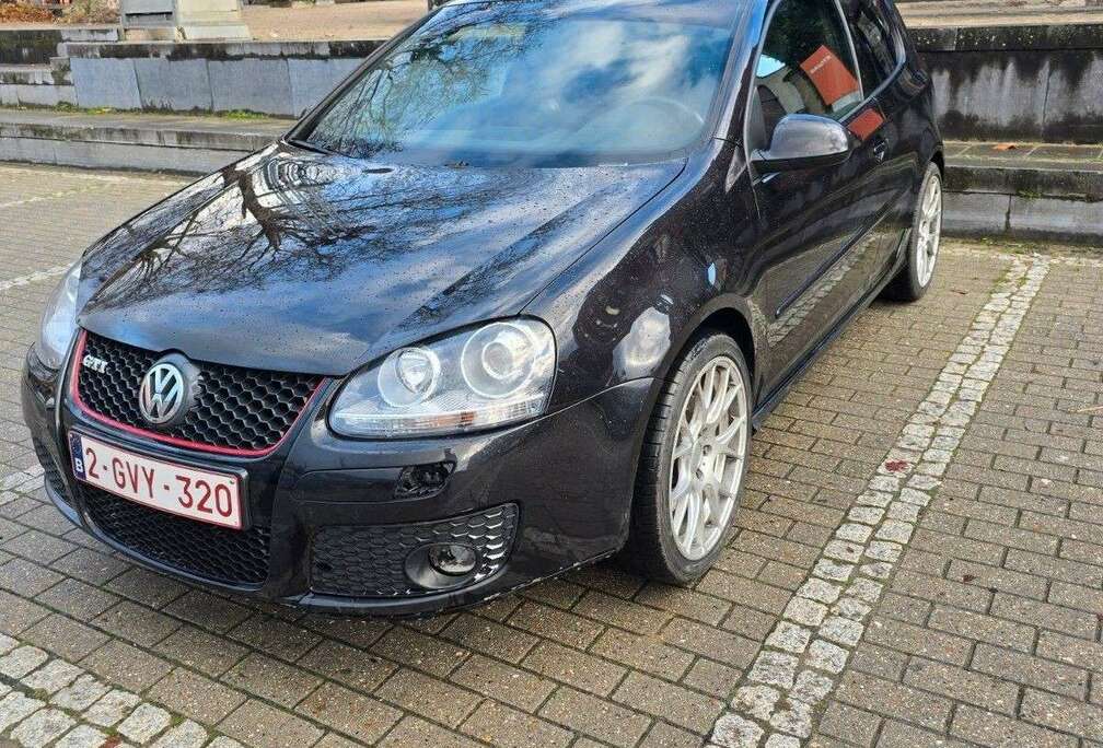 Volkswagen 2.0 T 16S FSI 200