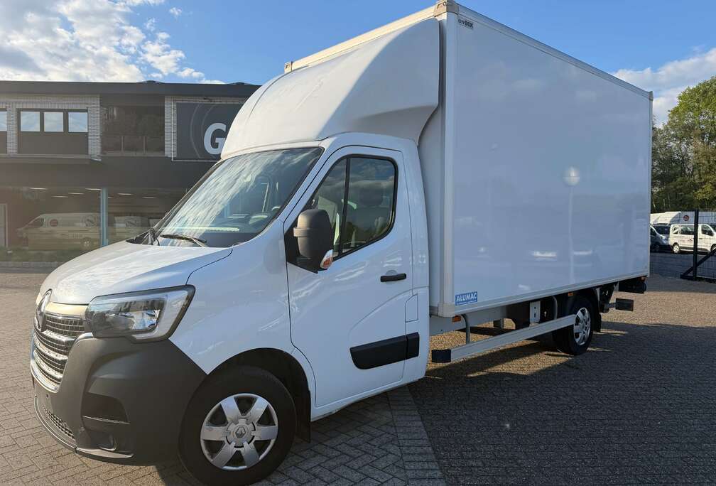 Renault Meubelbak met laadklep/lift - €33.000 excl. btw