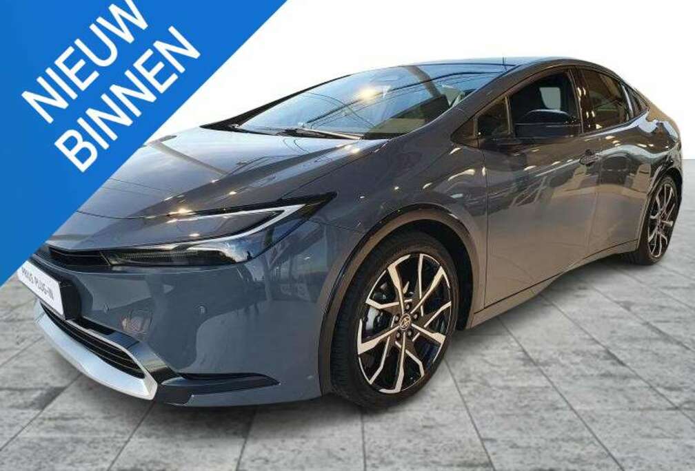 Toyota 2.0 PHEV 164kW Premium Plus e-CVT