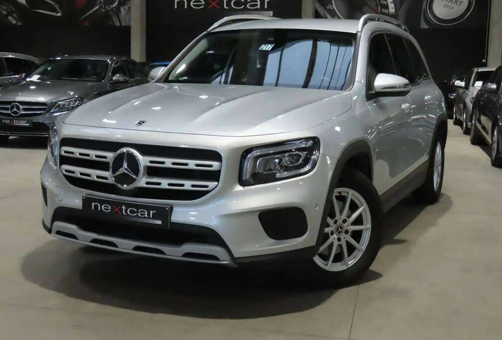 Mercedes-Benz d 8GTRONIC *CUIR/TISSU-LED-CRUISE-NAVI-PARKTRONIC*