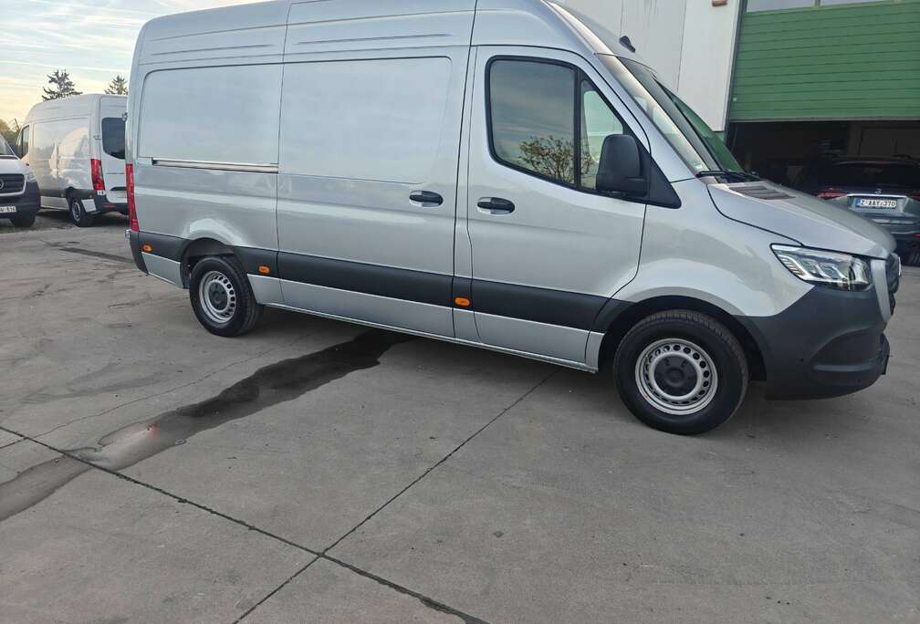 Mercedes-Benz Sprinter 317 2.0 CDI L2H2 RWD Pro 9G-Tronic Pro